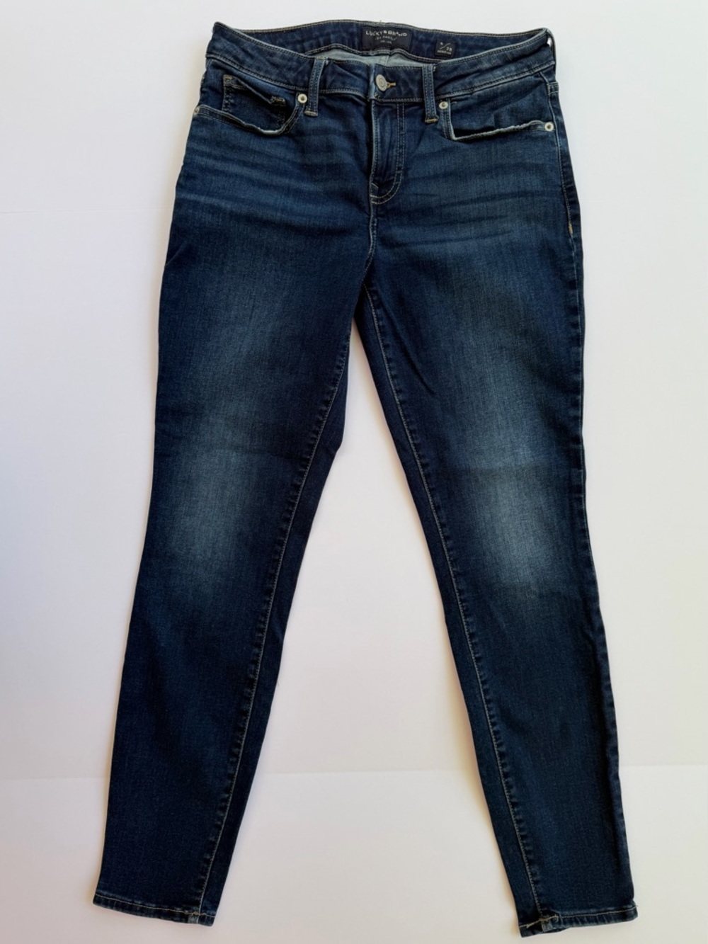 Woman’s Lucky Brand 🍀Denim Jeans Low Rise Skinny Size 6/28 R - Picture 1 of 12